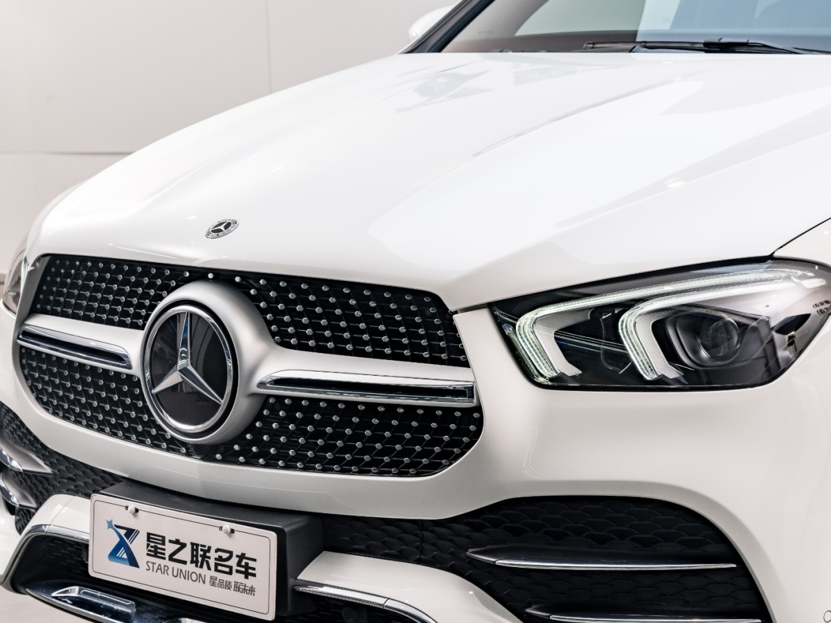 奔驰 奔驰GLE轿跑  2020款 GLE 350 4MATIC 轿跑SUV 时尚型图片