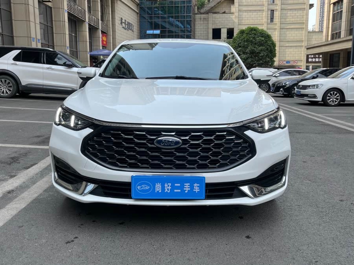 福特 福睿斯  2021款 1.5L 自動鉆石版圖片