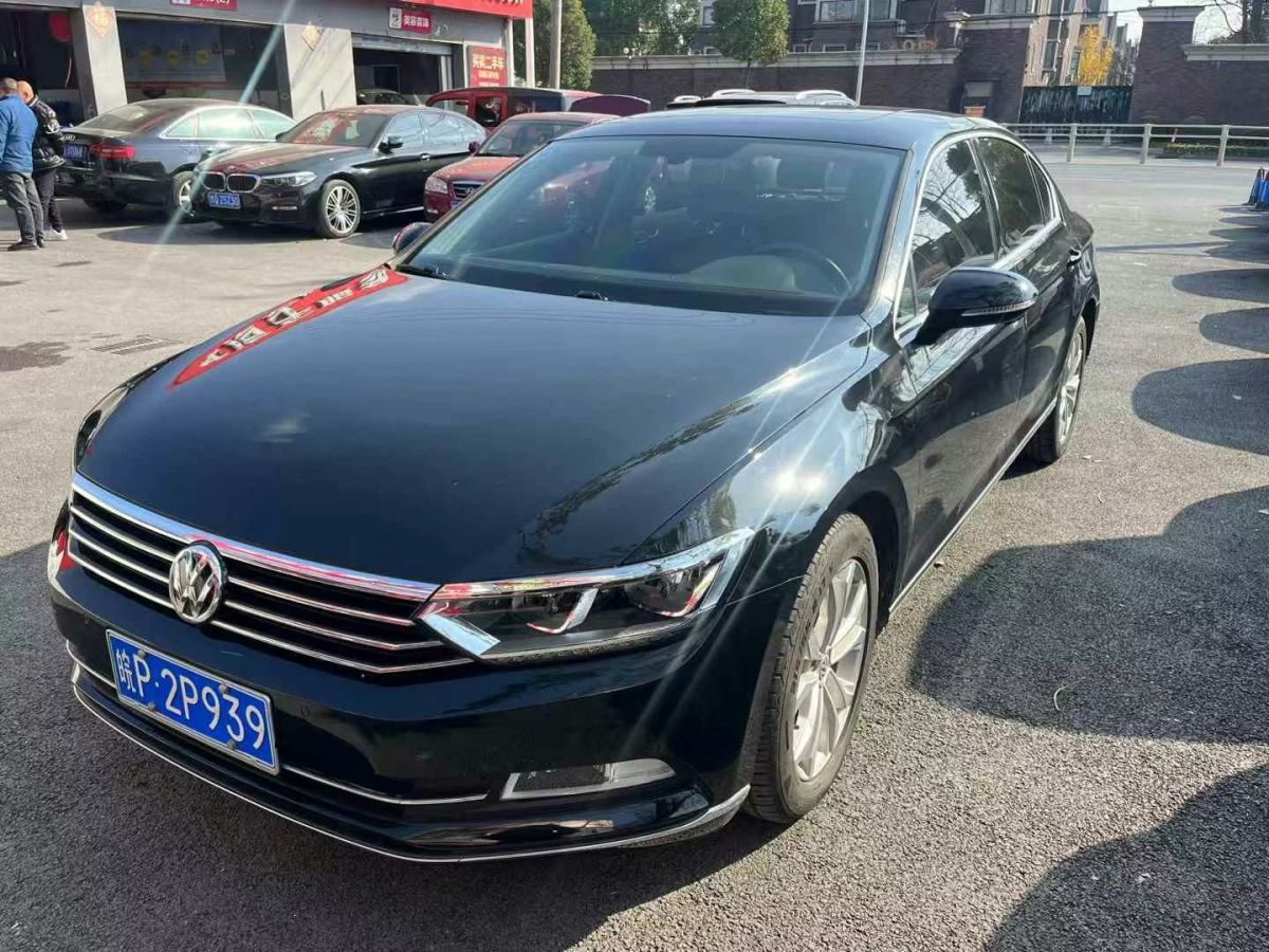 大眾 邁騰  2019款 280TSI DSG 領(lǐng)先型圖片