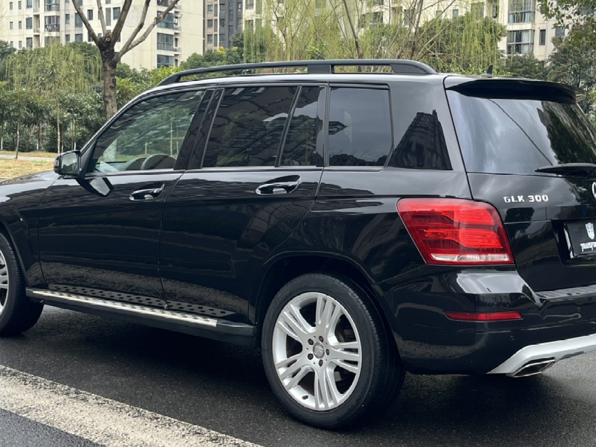 奔馳 奔馳GLK級  2013款 改款 GLK 300 4MATIC 時尚型圖片