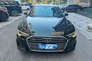 奥迪A6L 奥迪 40 TFSI 豪华动感型