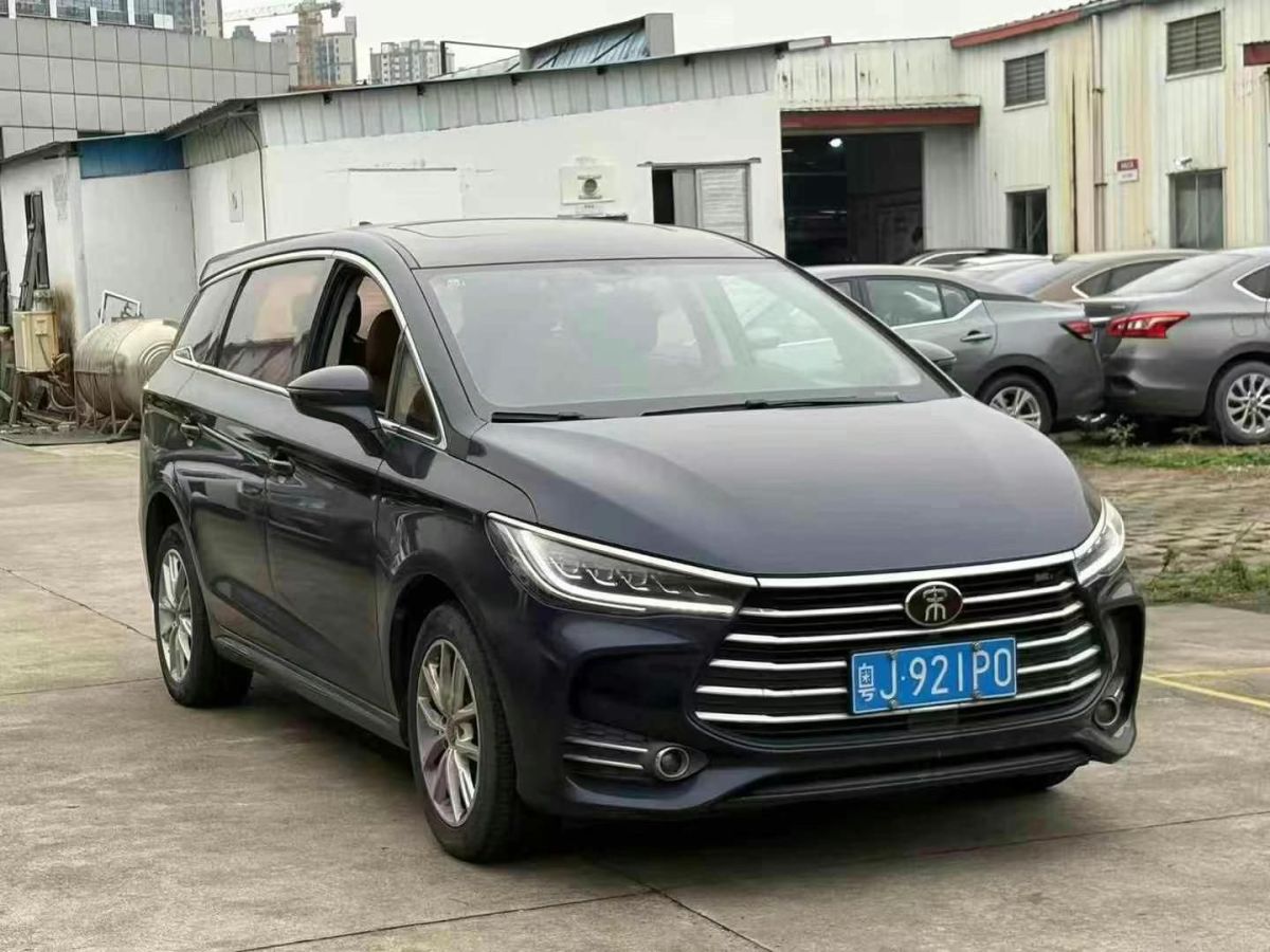 比亞迪 宋MAX  2019款 1.5T 手動智聯(lián)睿逸天窗型 6座 國V圖片