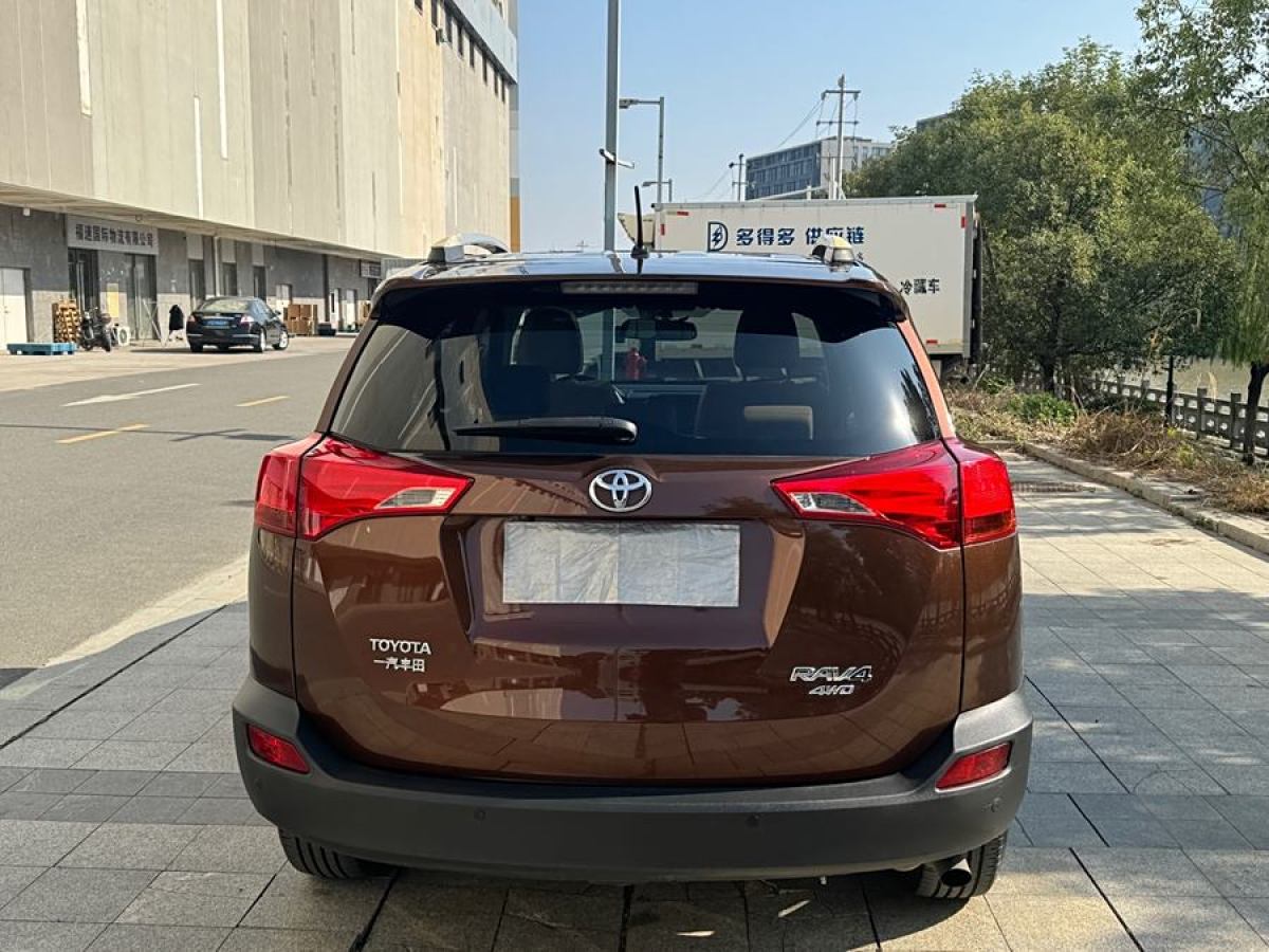 豐田 RAV4榮放  2013款 2.5L 自動四驅(qū)精英版圖片