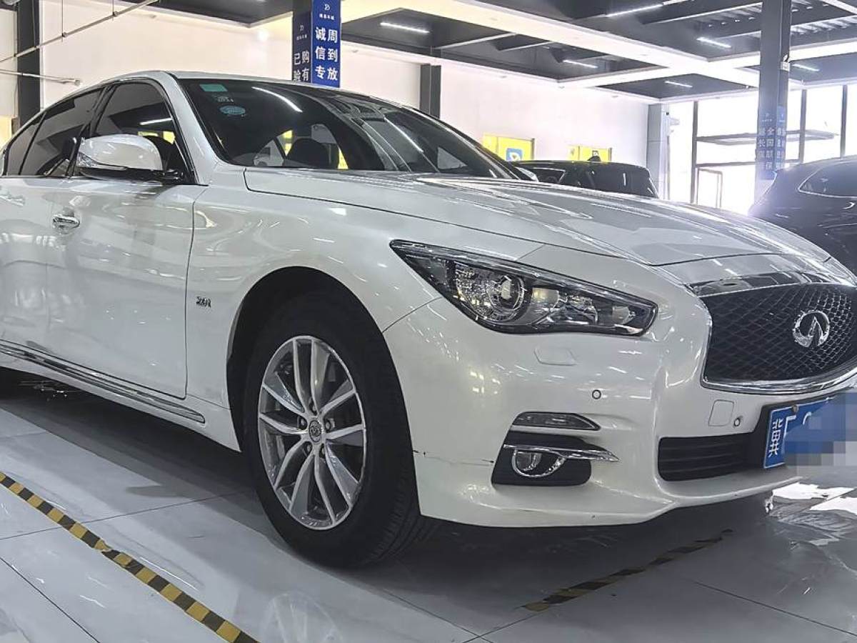 英菲尼迪 Q50L  2015款 2.0T 悅享版圖片