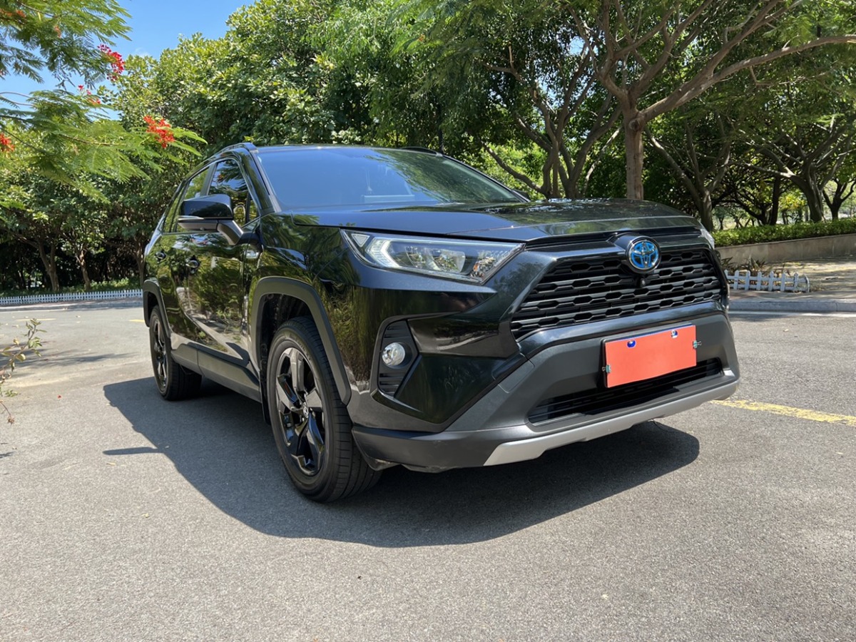 丰田 rav4荣放 2020款 双擎 2.5l cvt四驱精英plus版图片