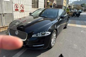 XJ 捷豹 XJL 2.0T 兩驅(qū)典雅商務(wù)版