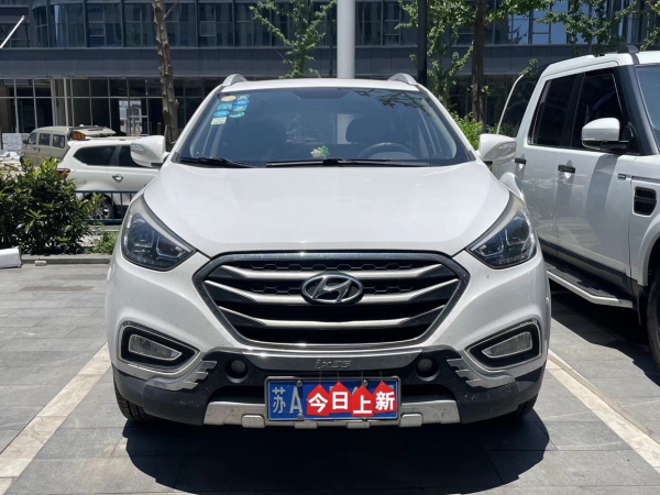 现代 ix35  2015款 2.0L 自动两驱智能型 国V