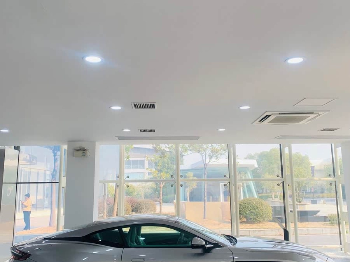 阿斯頓·馬丁 阿斯頓?馬丁DB12  2025款 4.0T V8 Coupe圖片