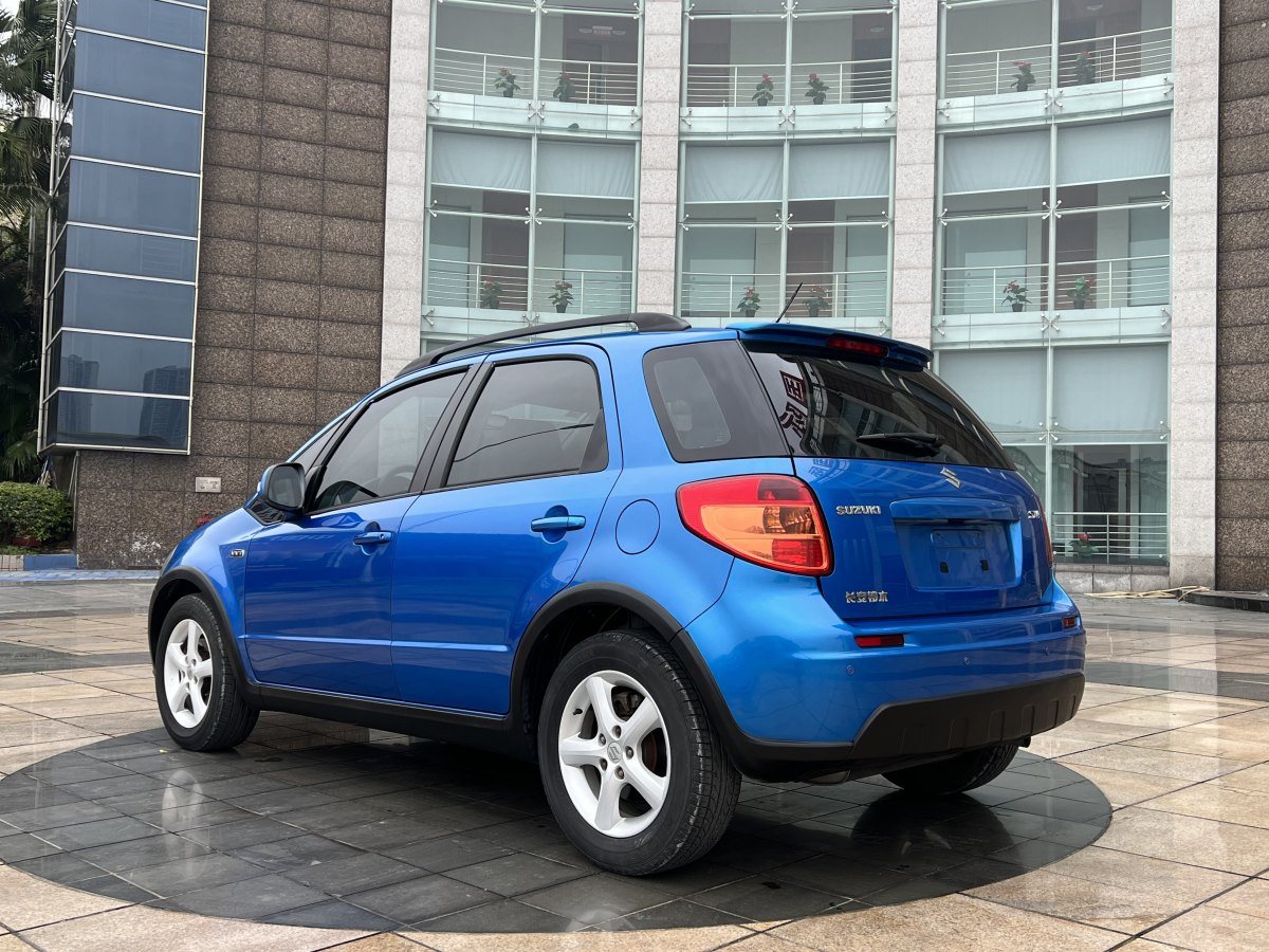 鈴木 天語(yǔ)  2011款 SX4 1.6L 兩廂靈動(dòng)型圖片