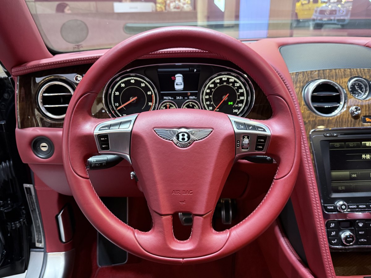 賓利 飛馳  2014款 4.0T V8 尊貴版圖片