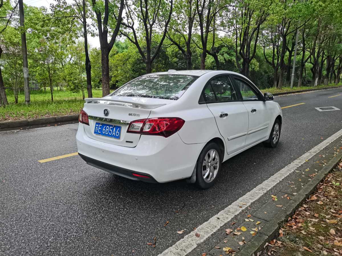 長安 悅翔V5  2012款 1.5L 手動運動型 國V圖片