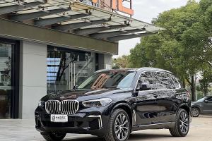 宝马X5 宝马 改款 xDrive 30Li 尊享型M运动套装