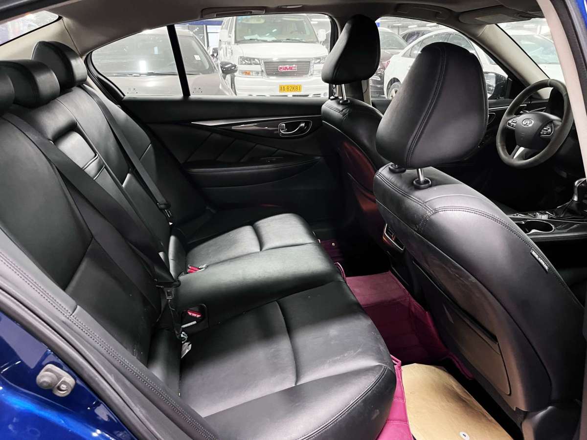 英菲尼迪 Q50L  2016款 2.0T 舒适版图片