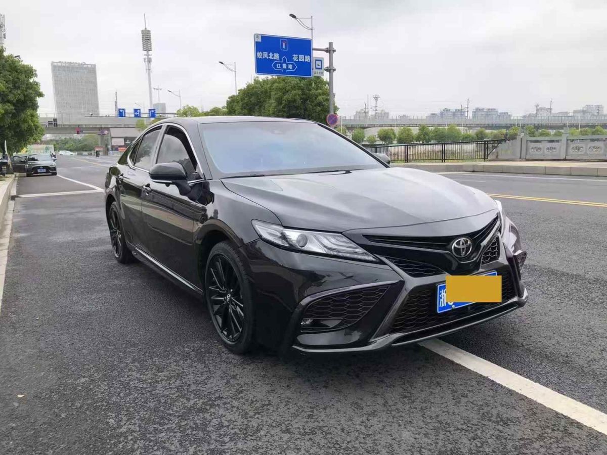 豐田 凱美瑞  2023款 2.0S 騎士版圖片