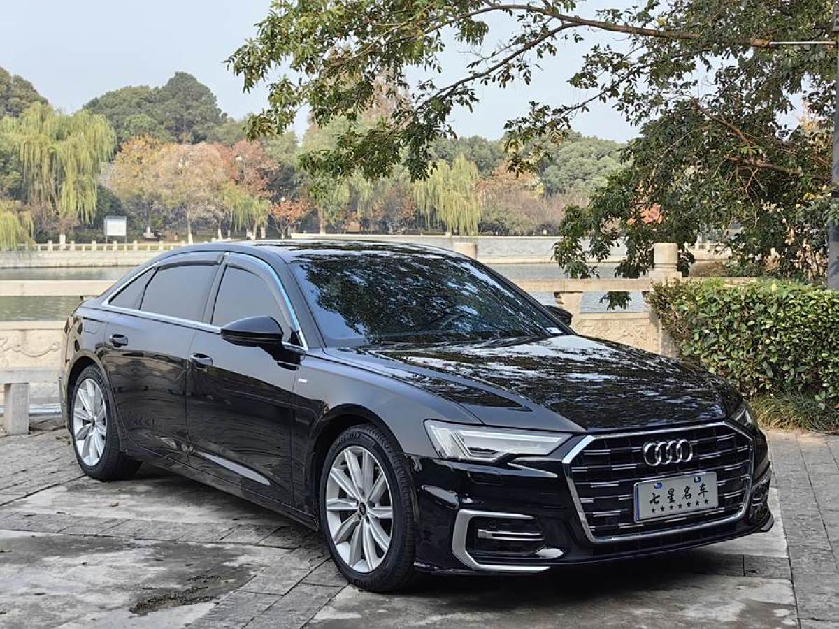 奧迪 奧迪A6L  2023款 改款 45 TFSI 臻選動感型圖片