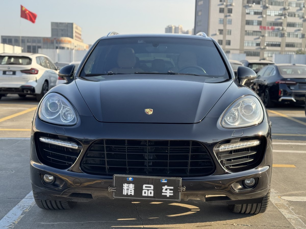 保時(shí)捷 Cayenne  2011款 Cayenne Turbo 4.8T圖片