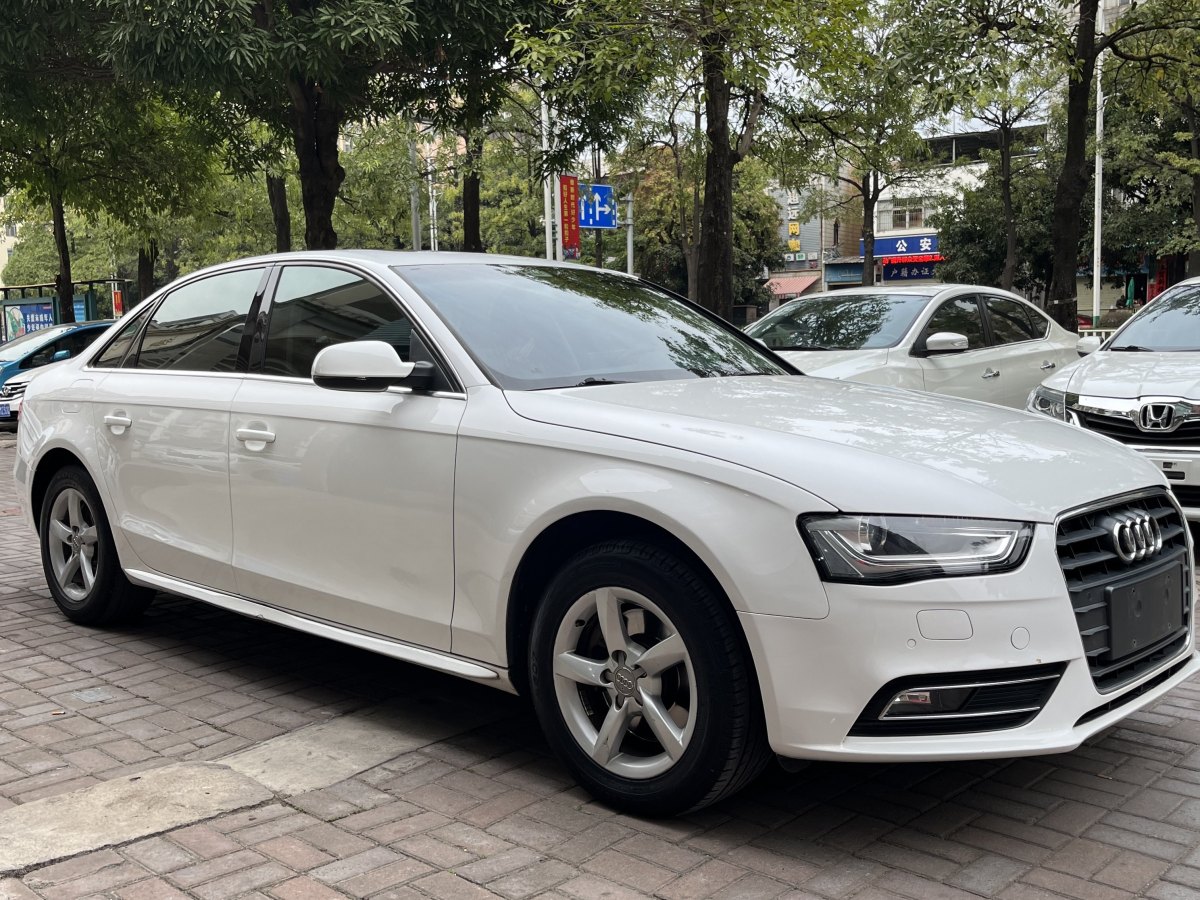 奧迪 奧迪A4L  2013款 35 TFSI 自動舒適型圖片