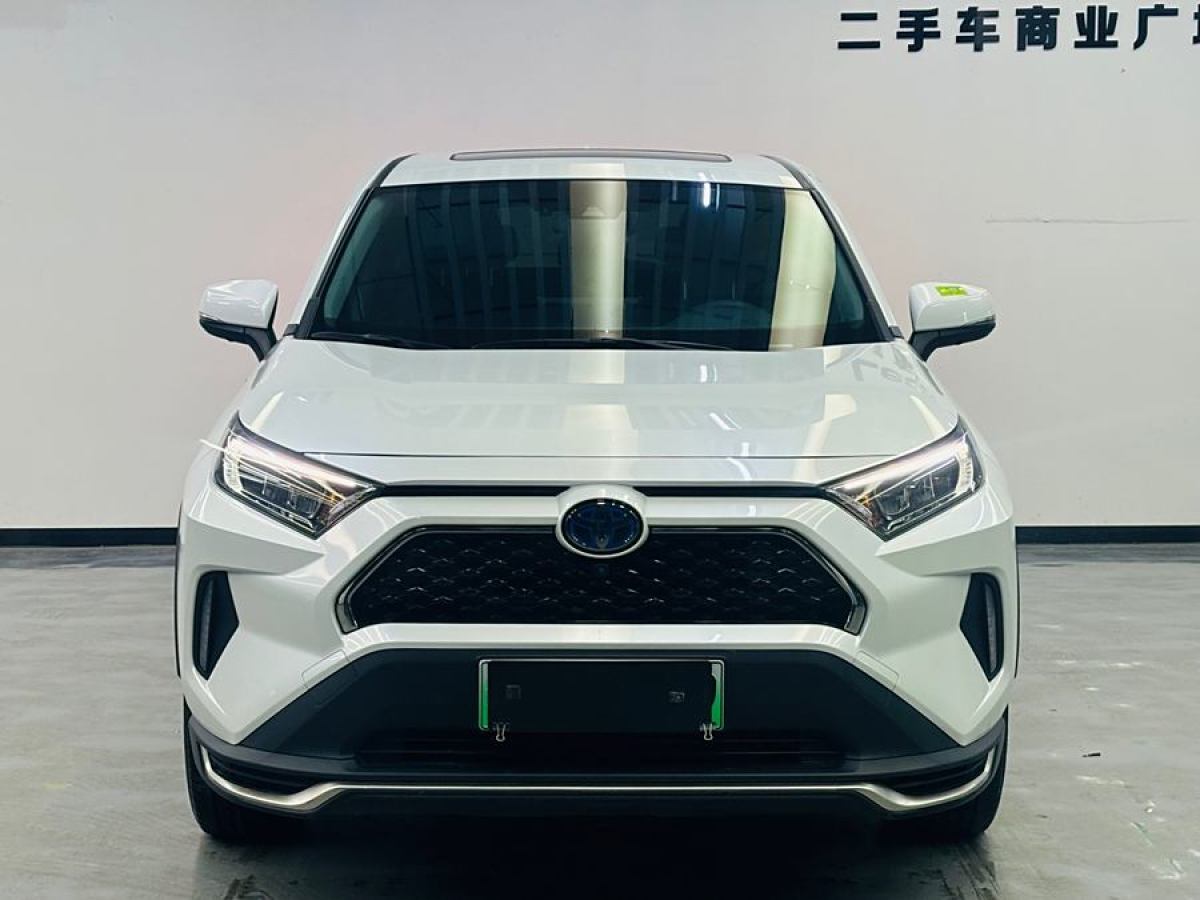 豐田 RAV4榮放雙擎E+  2021款 2.5L 兩驅(qū)都市Pro圖片