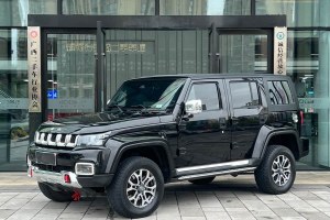 BJ40 北京 PLUS 2.0T 自動四驅(qū)城市獵人版