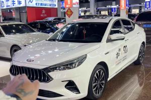 嘉悅A5 江淮 1.5T CVT超越+型