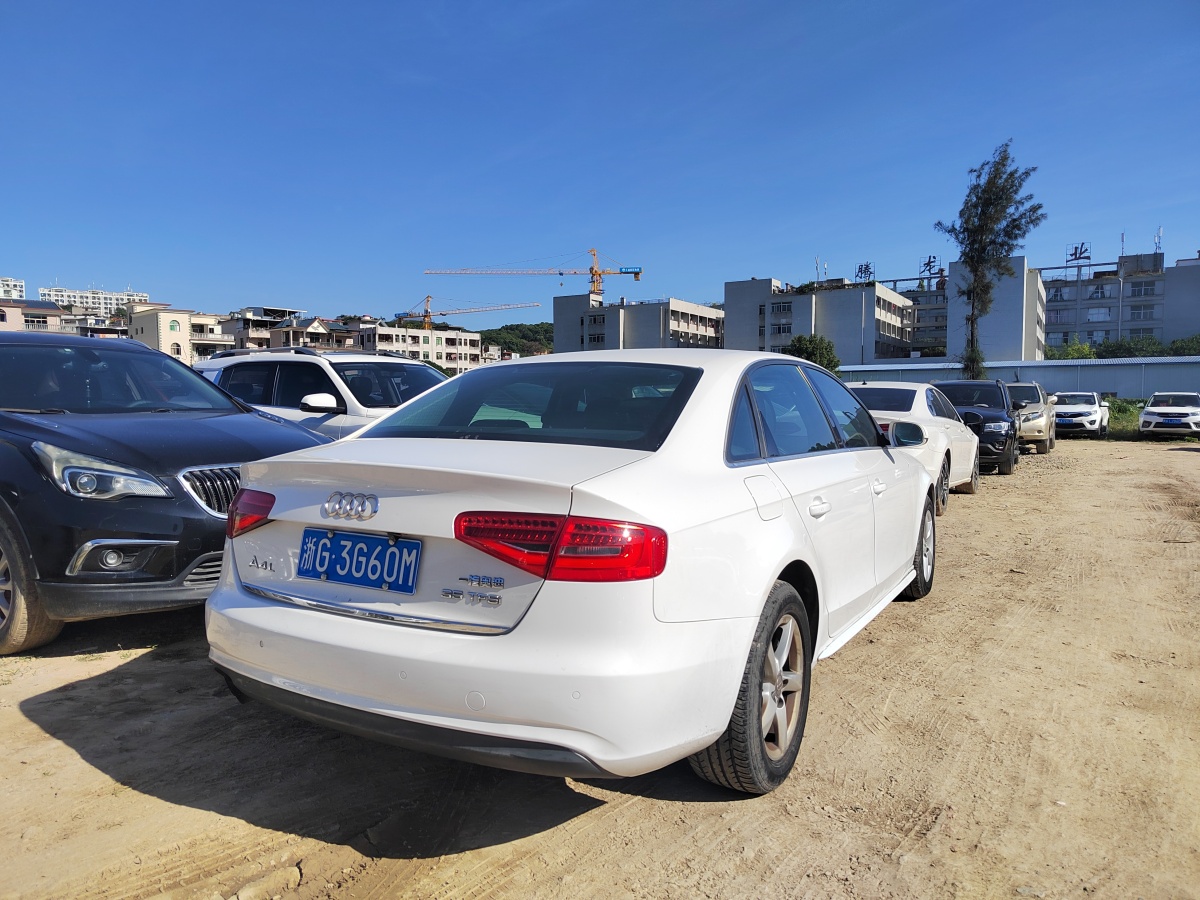 奧迪 奧迪A4L  2013款 35 TFSI 自動舒適型圖片