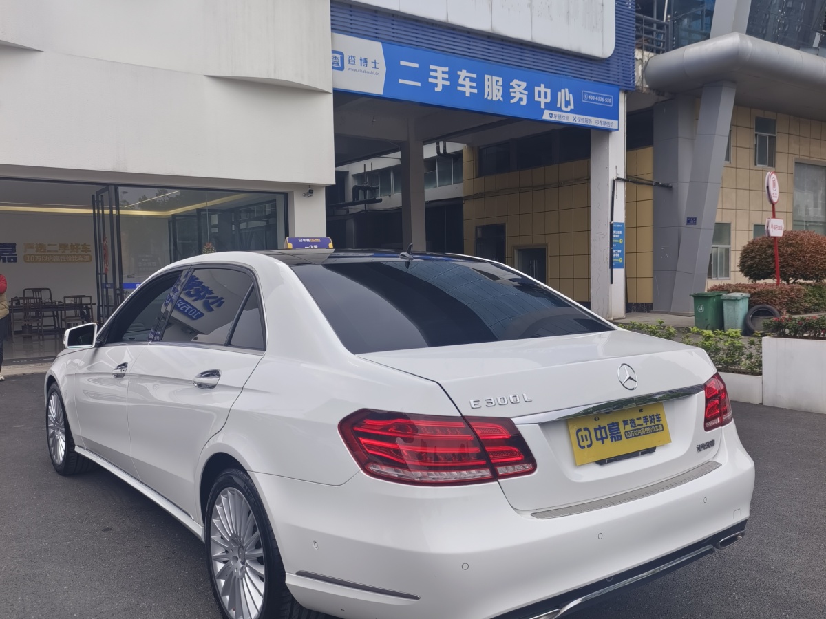 奔馳 奔馳E級  2014款 改款 E 300 L圖片
