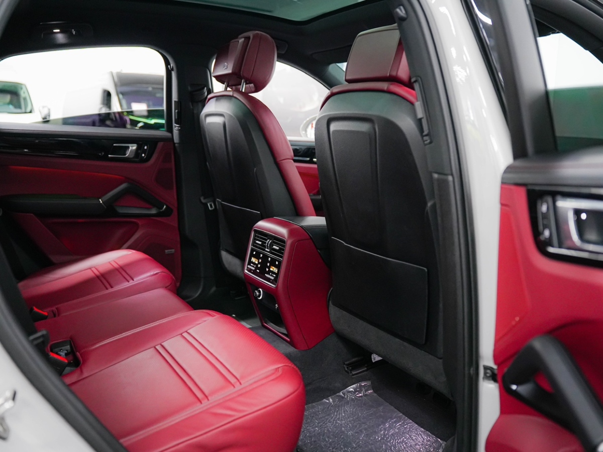 保時(shí)捷 Cayenne新能源  2023款 Cayenne E-Hybrid 2.0T圖片