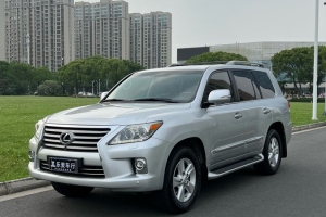 LX 雷克薩斯 570