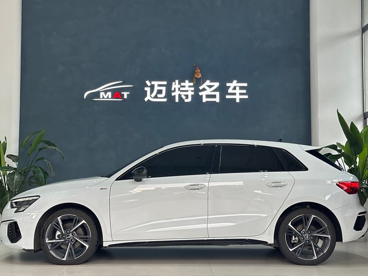 奧迪 奧迪A3  2022款 Sportback 35 TFSI 時(shí)尚運(yùn)動(dòng)型圖片