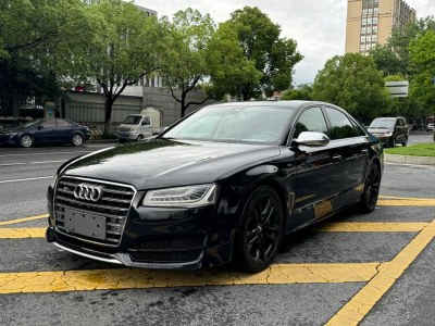2012年12月 奧迪 奧迪S8(進(jìn)口) S8 4.0TFSI quattro圖片