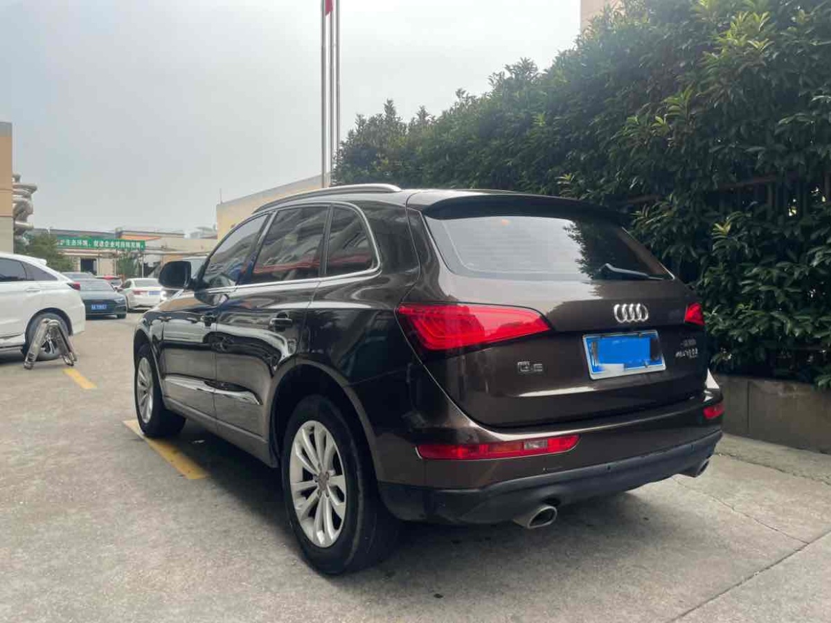 奧迪 奧迪Q5  2015款 40 TFSI 技術(shù)型圖片