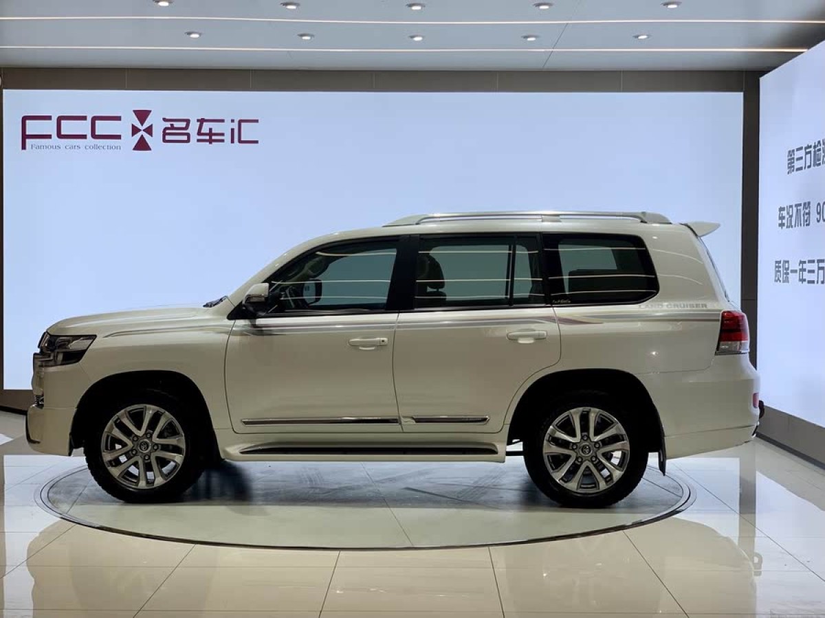 豐田 蘭德酷路澤  2016款 4.0L 中東版圖片