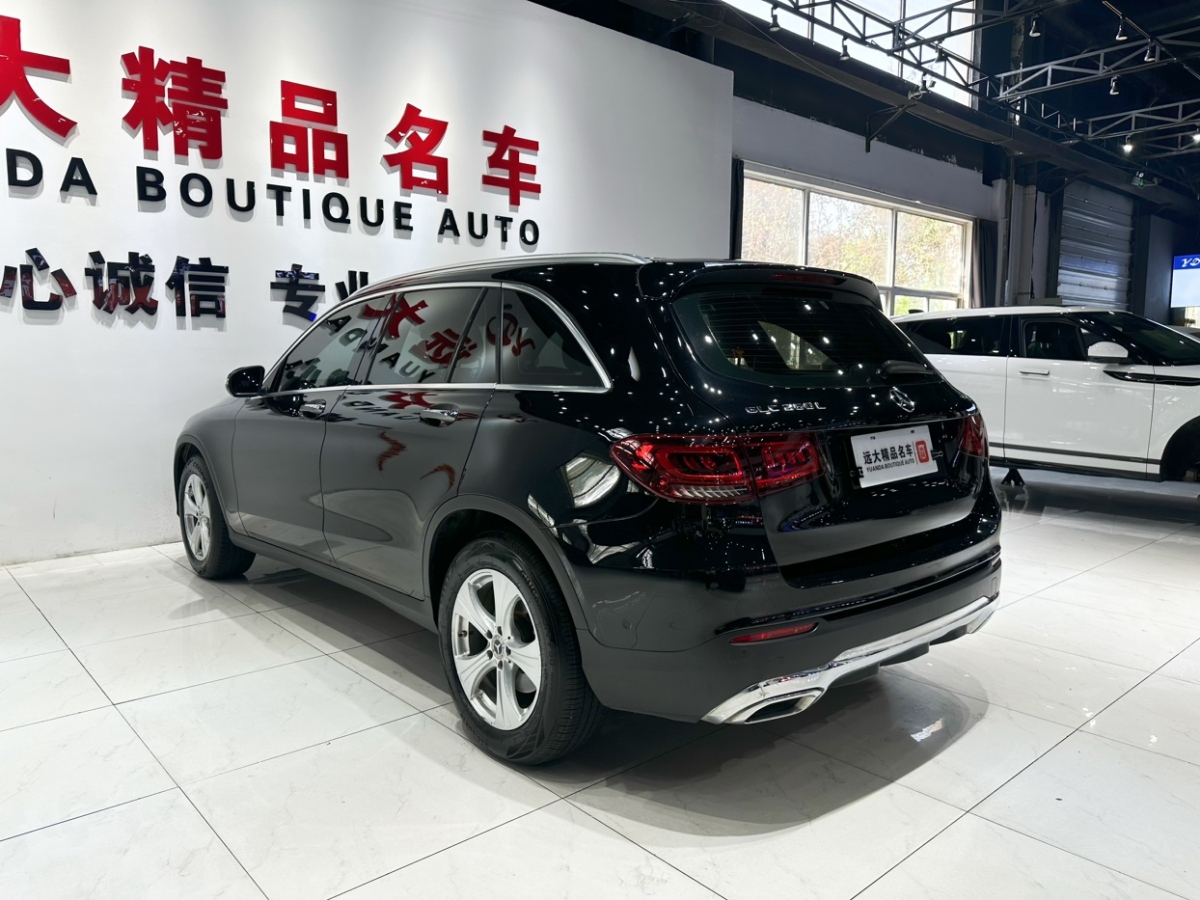 奔馳 奔馳GLC  2018款 改款 GLC 260 4MATIC 動(dòng)感型圖片