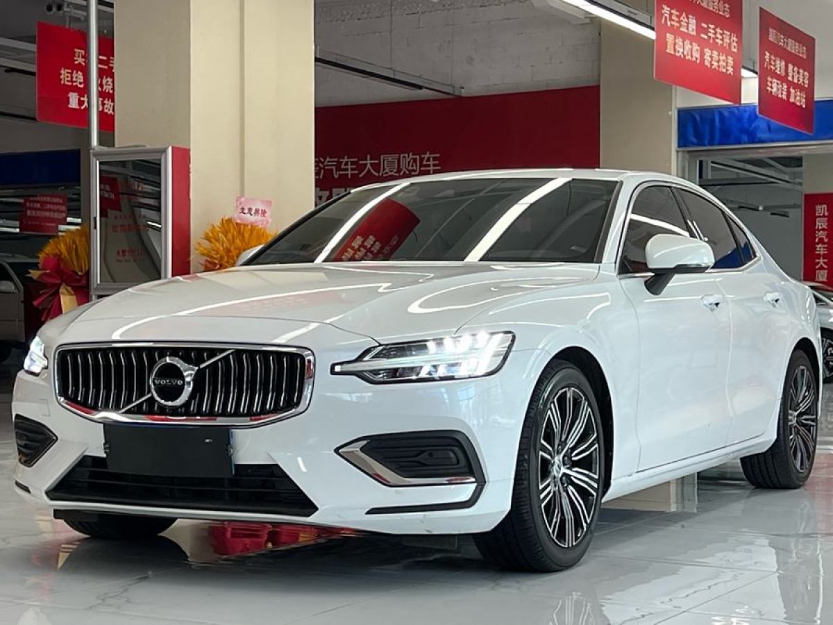 沃爾沃 S60L  2022款 B4 智遠(yuǎn)豪華版圖片