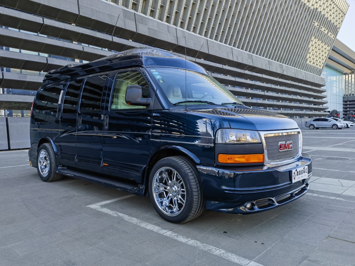 2013年09月GMC SAVANA  2011款 5.3L 商務之星7座