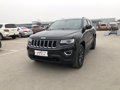 2017年6月 Jeep 大切諾基(進口) 3.6L 舒適導(dǎo)航版圖片