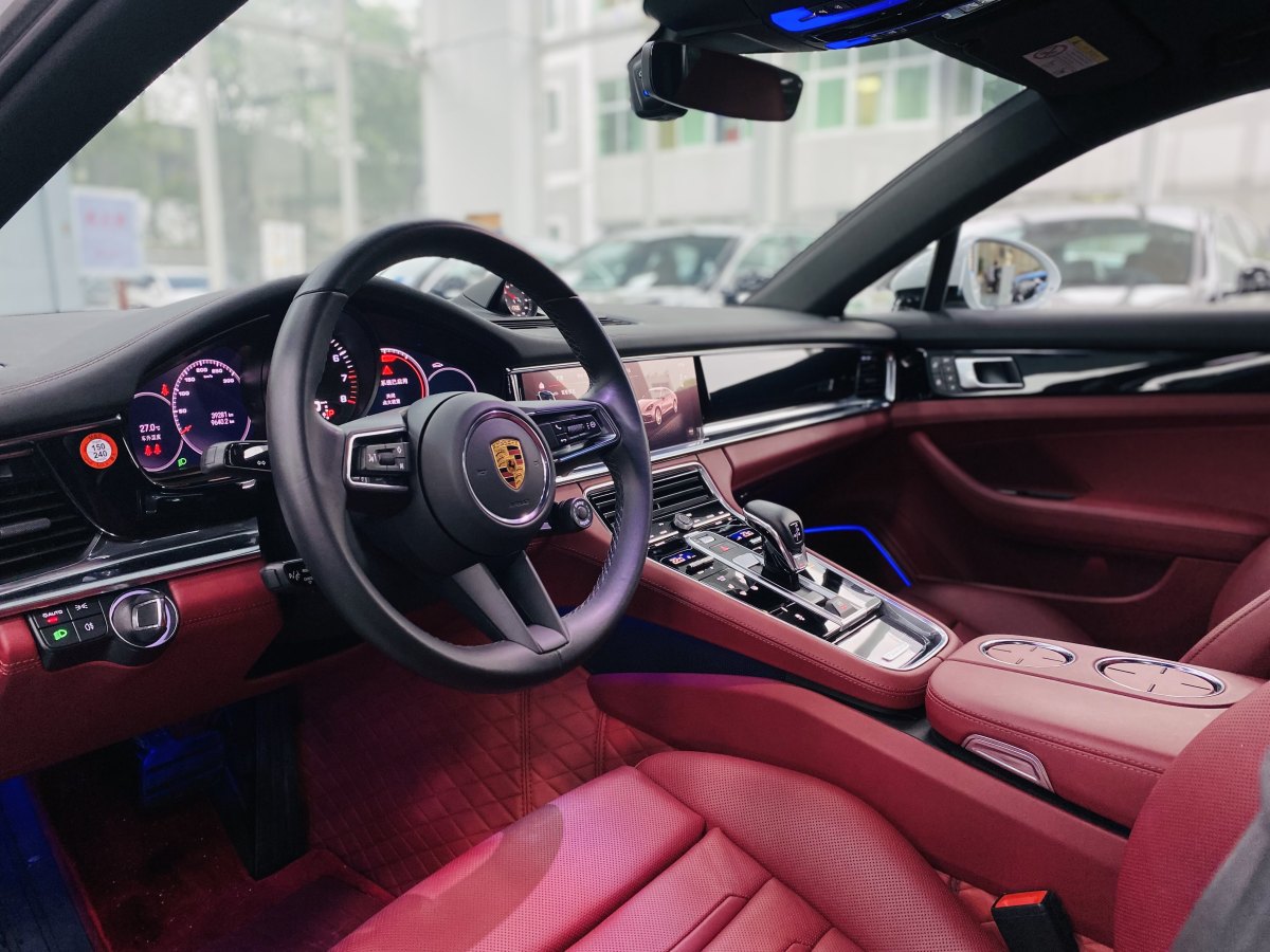 保時(shí)捷 Panamera  2023款 Panamera 行政加長(zhǎng)版 2.9T圖片