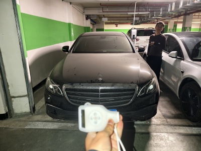 奔馳 奔馳E級(jí) 圖片