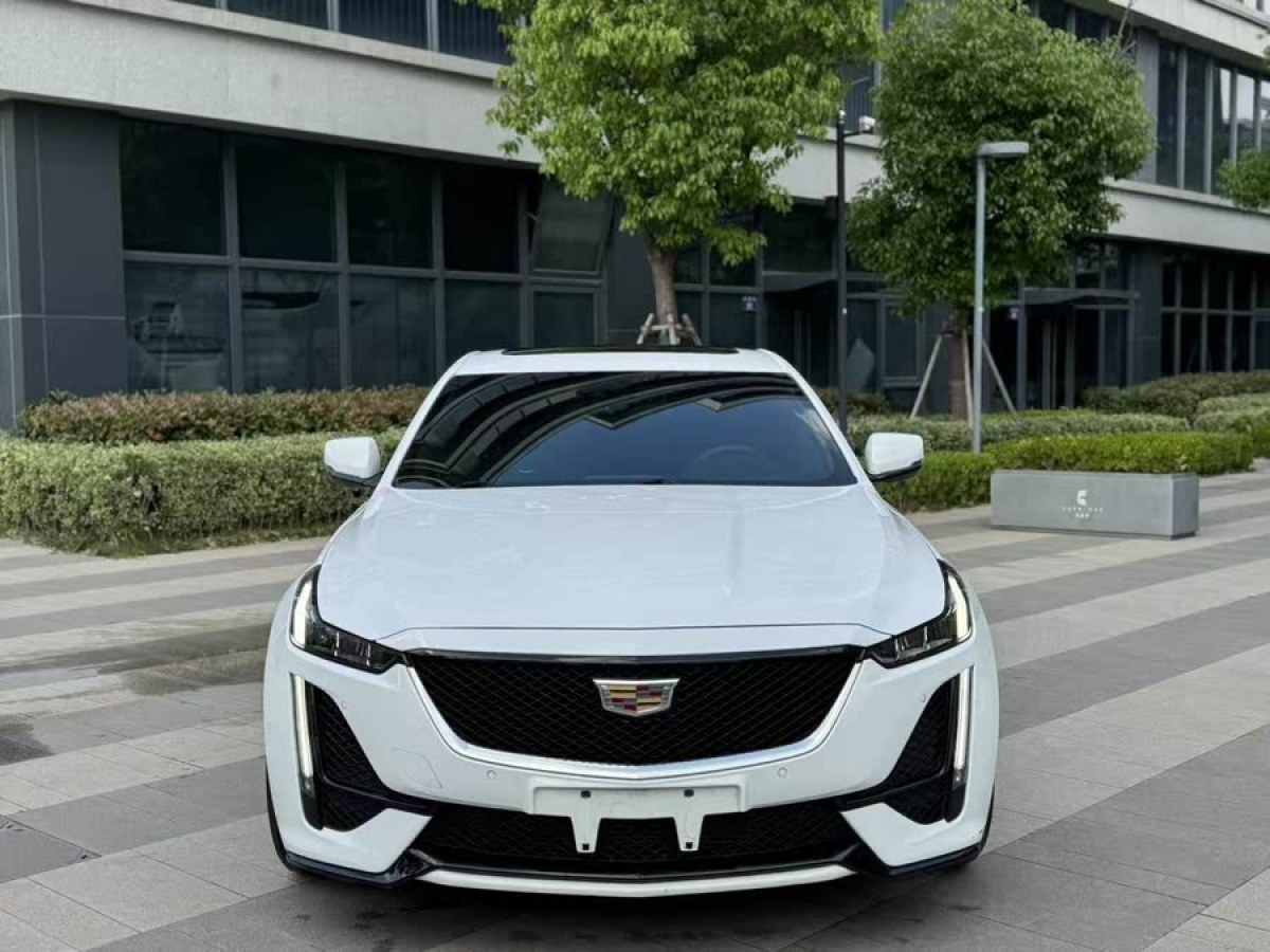 凱迪拉克 CT5  2020款 改款 28T 領(lǐng)先運(yùn)動(dòng)型圖片