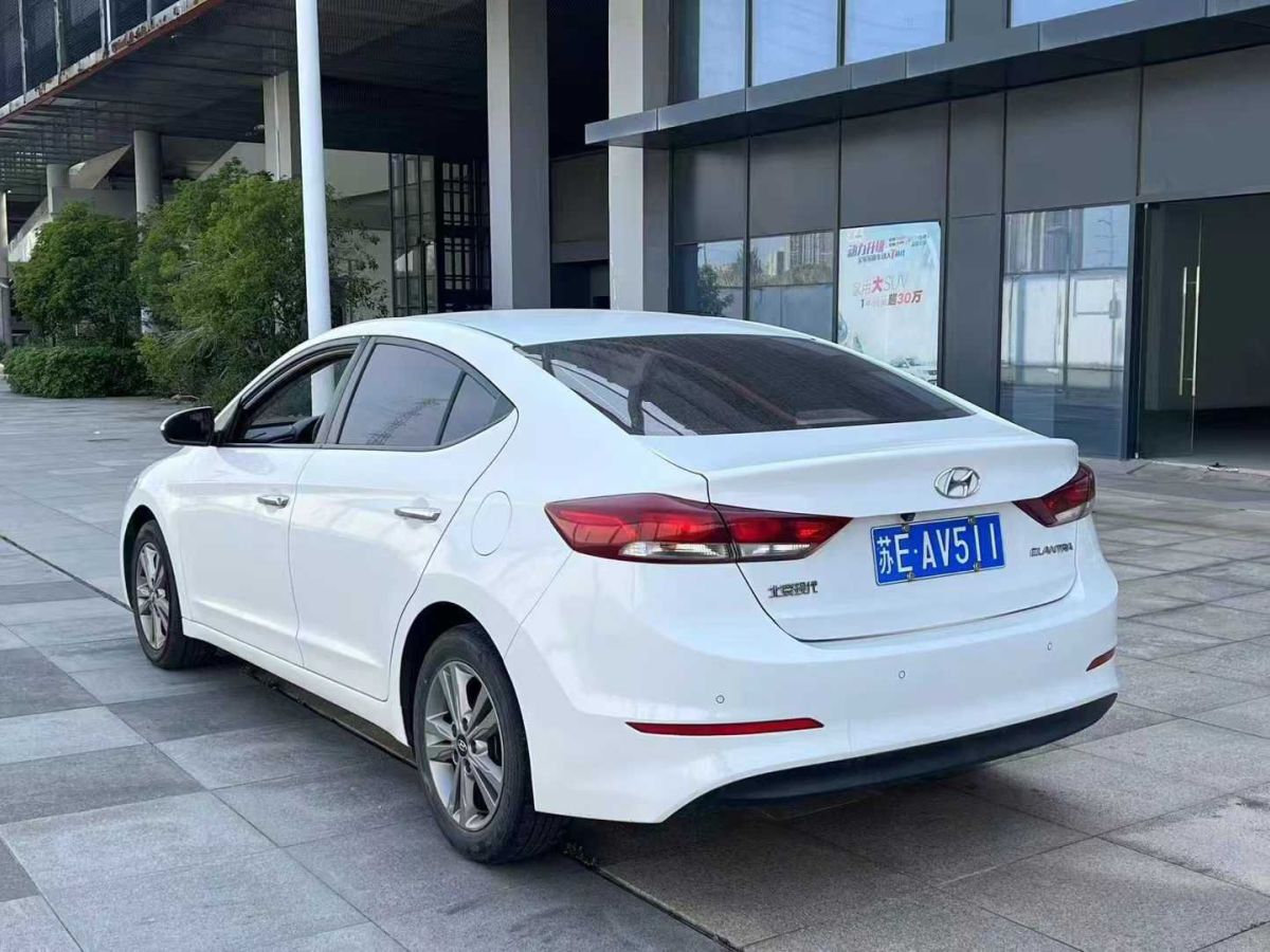 現(xiàn)代 領(lǐng)動(dòng)  2018款 1.4T 雙離合炫動(dòng)?旗艦型圖片