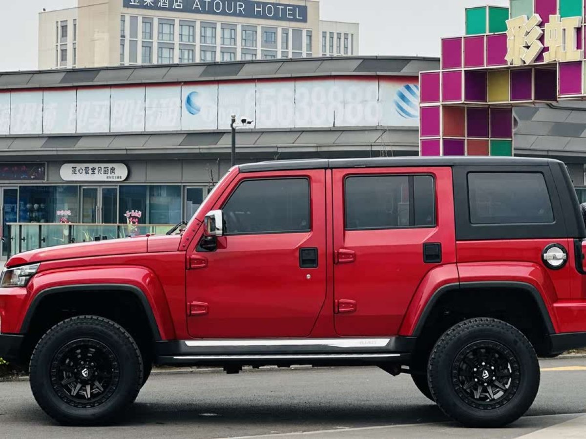 北京 BJ40  2019款  PLUS 2.3T 自動四驅(qū)尊享版 國VI圖片