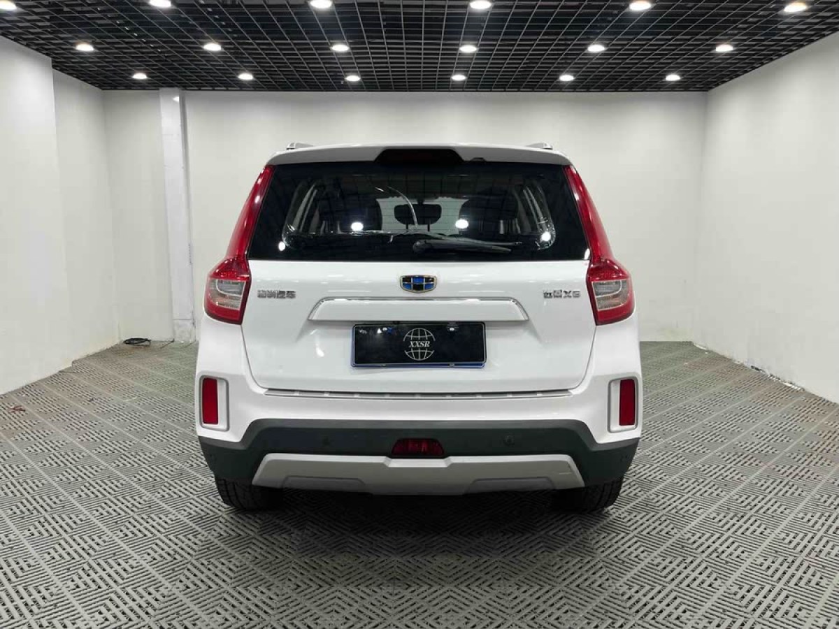 吉利 遠(yuǎn)景X6  2016款 1.3T CVT旗艦型圖片