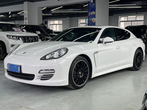 保时捷 Panamera  2013款 4 Platinum Edition 3.6