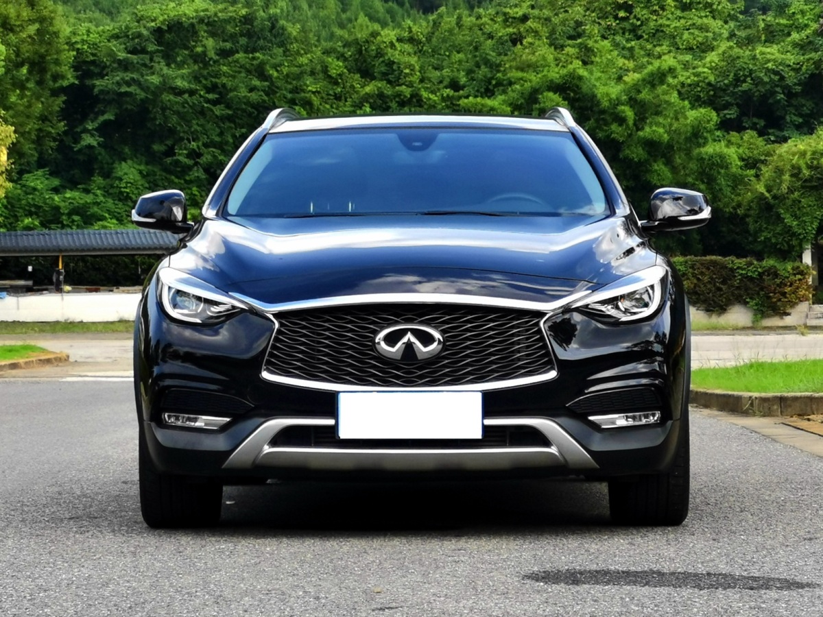 2017年5月英菲尼迪 QX30  2017款 1.6T 兩驅(qū)運動版