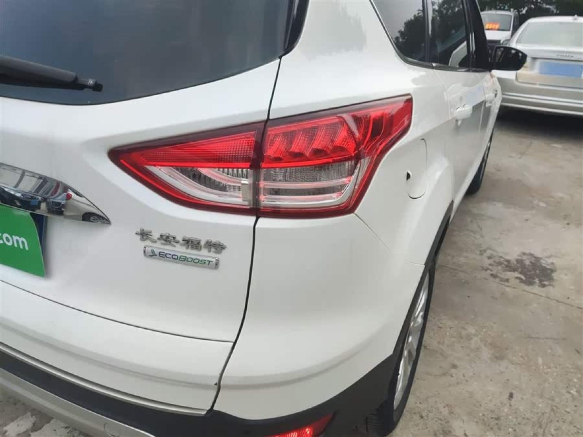 福特 翼虎  2015款 1.5L GTDi 兩驅(qū)風(fēng)尚型圖片