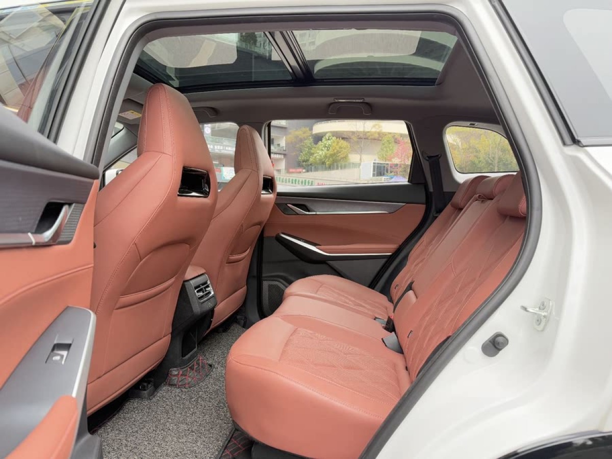長安 CS75 PLUS  2023款 第三代 1.5T 自動尊貴型圖片