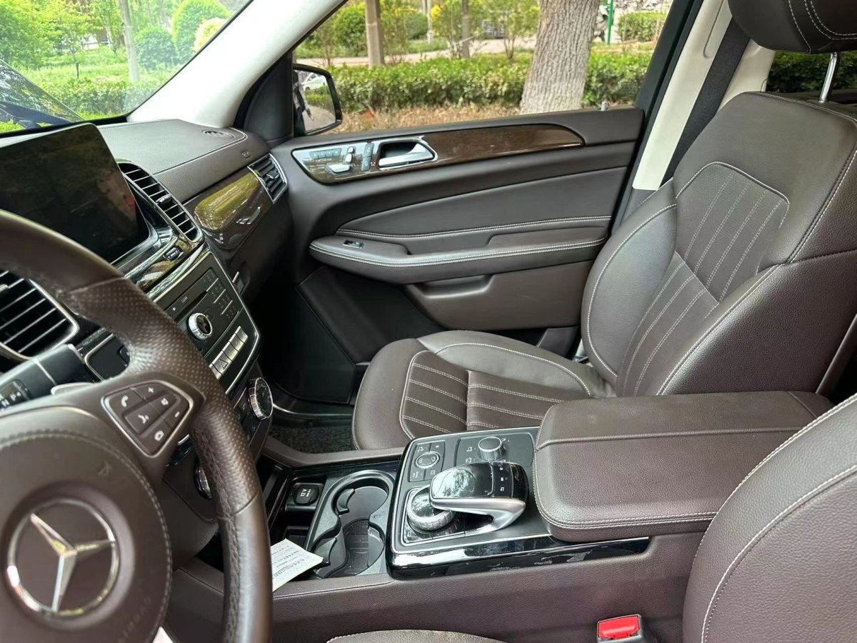 2019年1月奔驰 奔驰GLS  2018款 GLS 400 4MATIC动感型