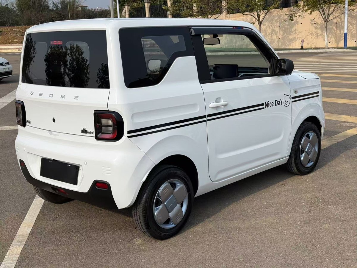 吉利 熊貓mini  2023款 120km 超萌熊圖片