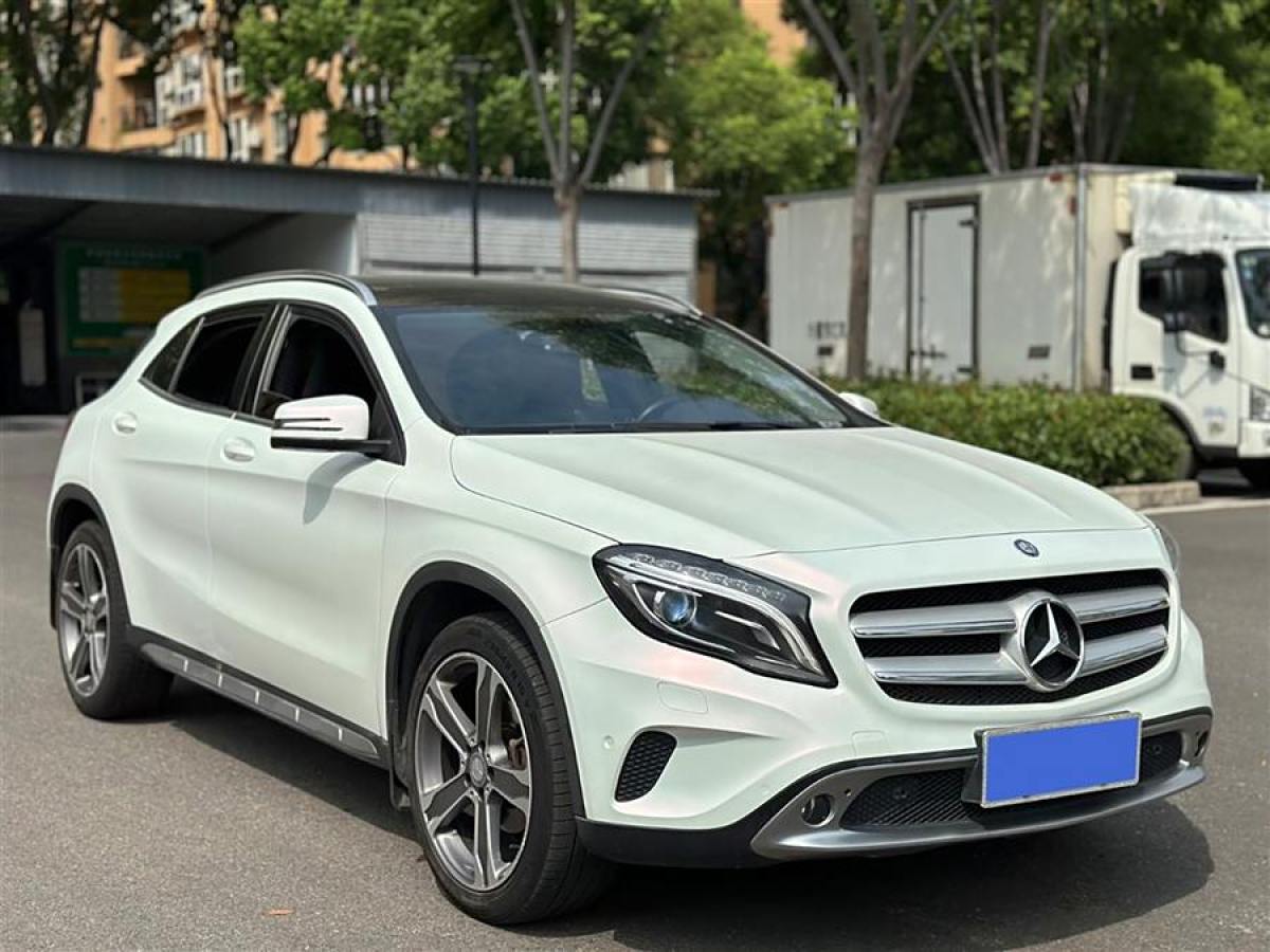 奔馳 奔馳GLA  2015款 GLA 220 4MATIC 豪華型圖片