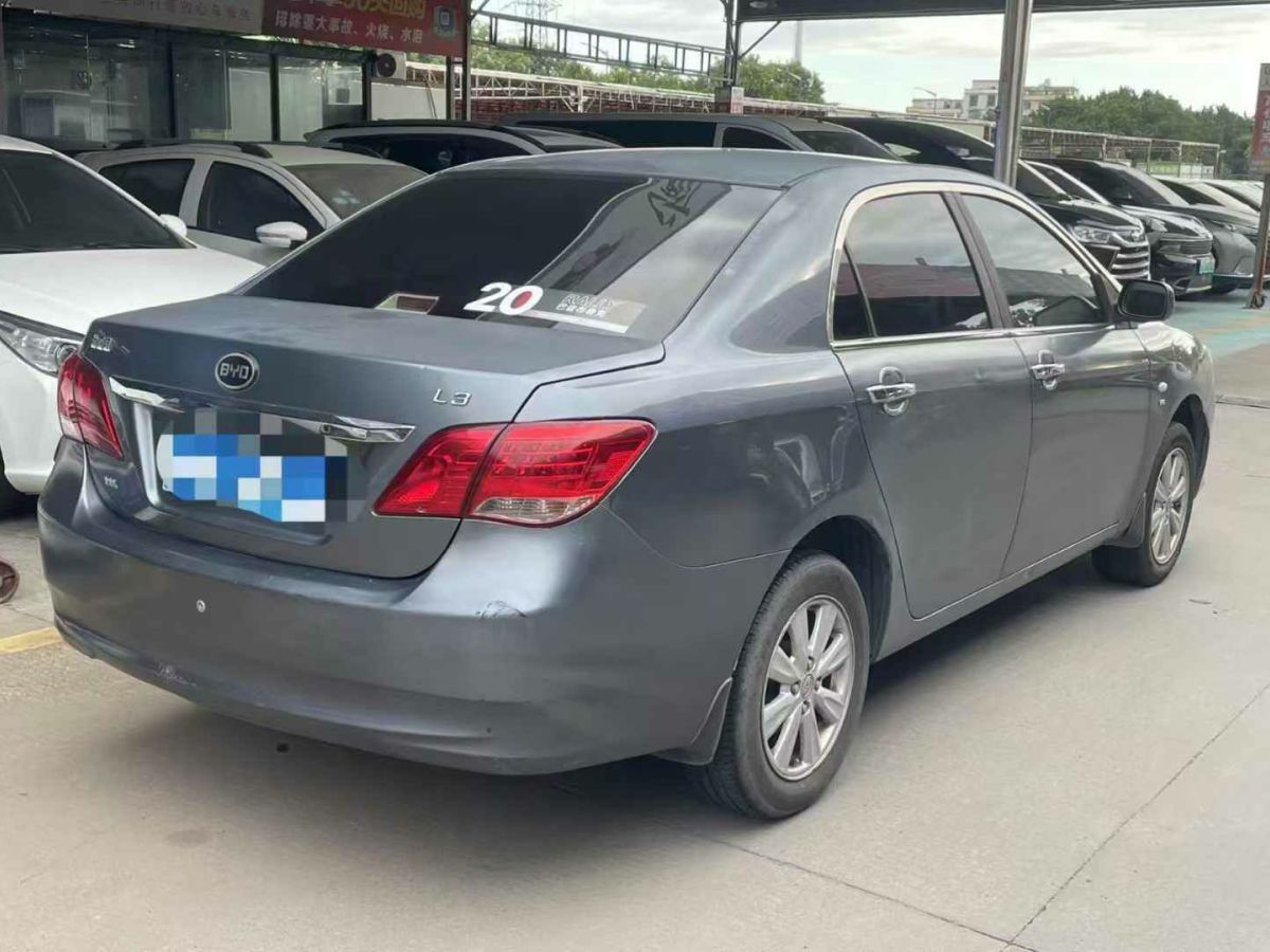 比亚迪 L3  2013款 1.5L 自动尊贵型图片